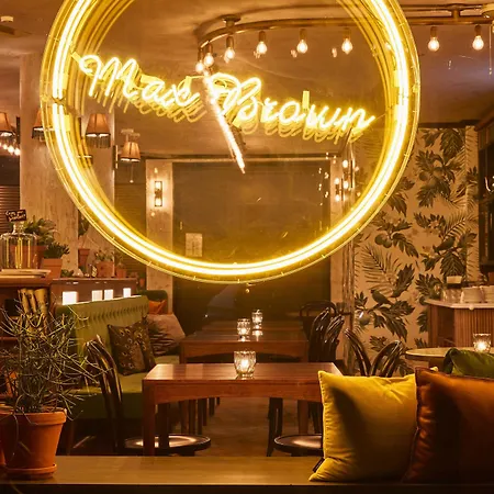 Max Brown Midtown, Part Of Sircle Collection Düsseldorf