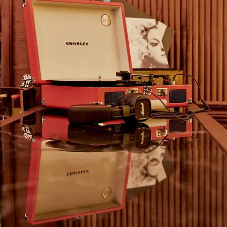 Max Brown Midtown, Part Of Sircle Collection