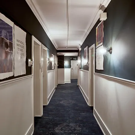 Max Brown Midtown, Part Of Sircle Collection Дюссельдорф