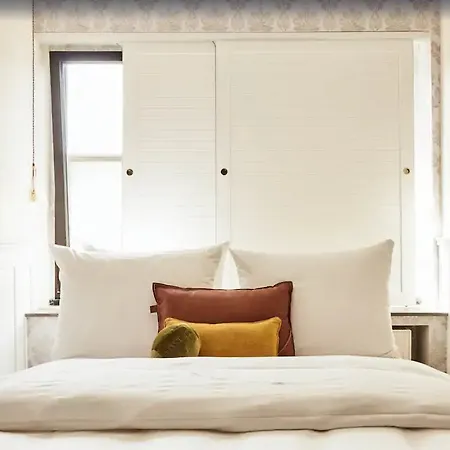 Отель Max Brown Midtown, Part Of Sircle Collection