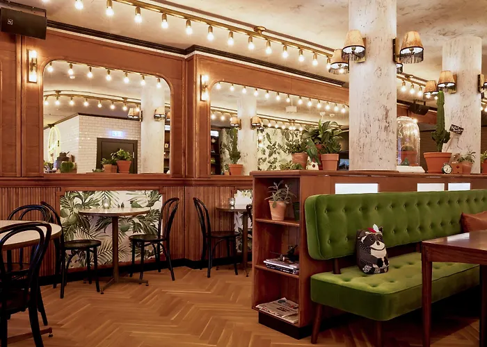 Max Brown Midtown, Part Of Sircle Collection Dusseldorf